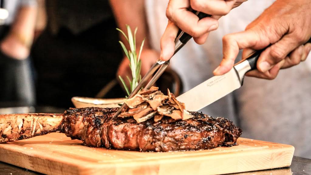 Mint 29 | restaurant | 22000 Michigan Ave, Dearborn, MI 48124, USA | 3134380507 OR +1 313-438-0507