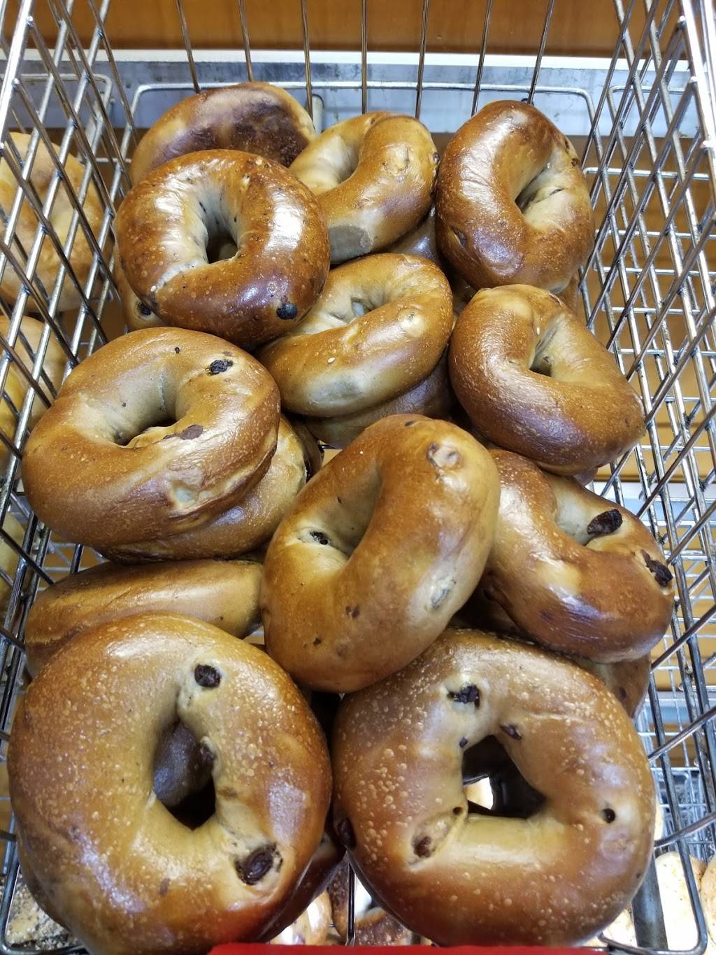 Brueggers Bagels | bakery | 180 Delaware Ave, Delmar, NY 12054, USA | 5184390662 OR +1 518-439-0662