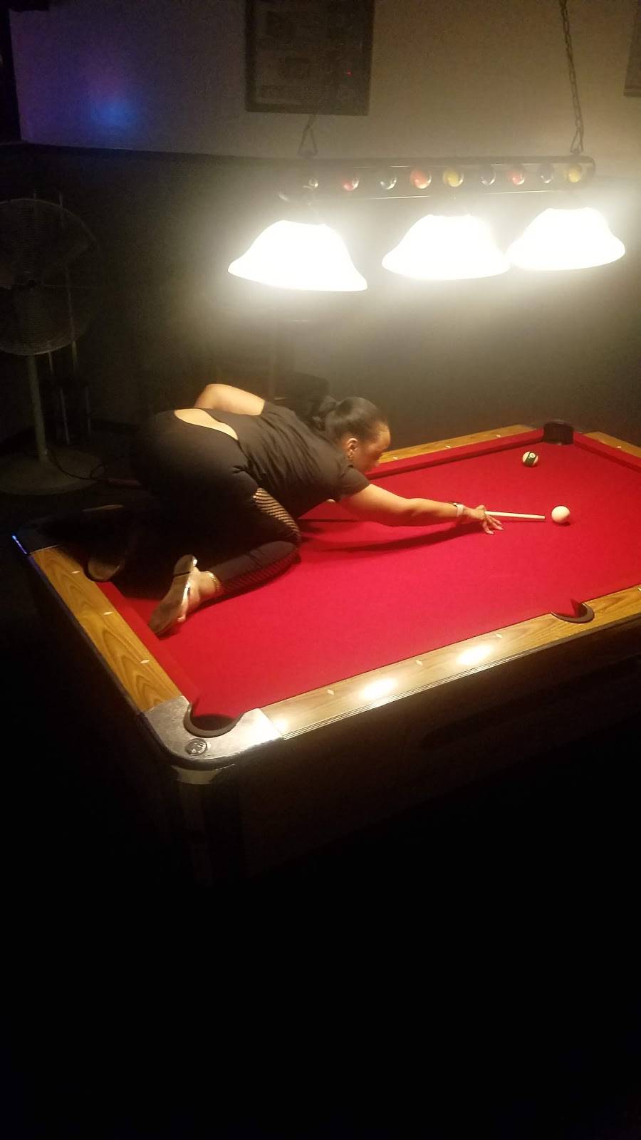 Infinity Sports Lounge | restaurant | 770 E 185th St, Euclid, OH 44119, USA | 2164815002 OR +1 216-481-5002