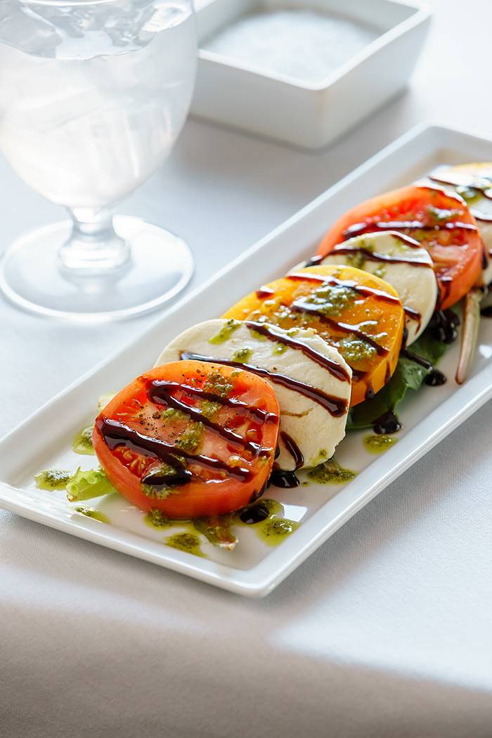 Edgewater Bar & Grille | restaurant | 8629 J M Keynes Dr, Charlotte, NC 28262, USA | 7049162831 OR +1 704-916-2831