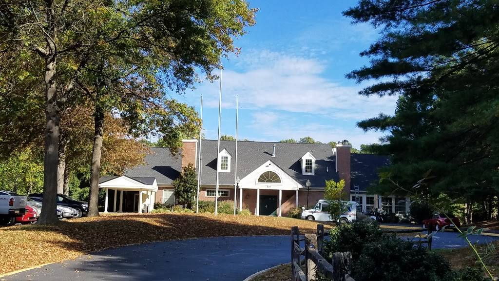 Penderbrook Golf Club | restaurant | 2603, 3700 Golf Trail Ln, Fairfax, VA 22033, USA | 7033853700 OR +1 703-385-3700