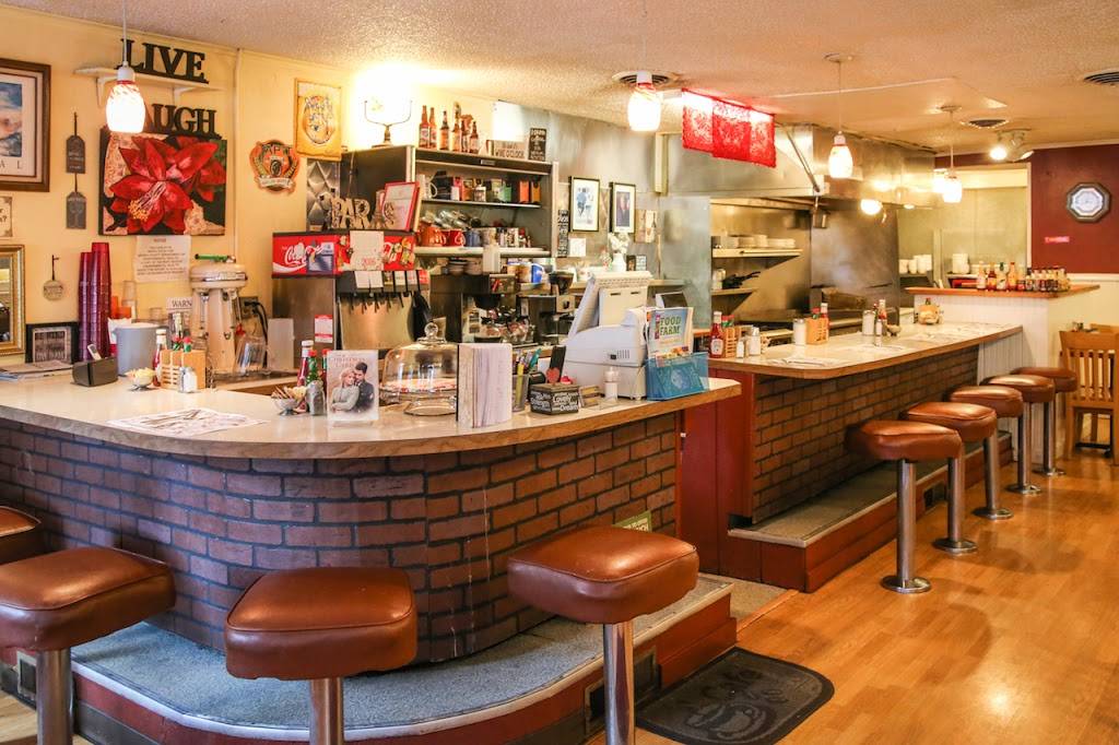 Classic Cafe | restaurant | 216 W Broad St, Nevada City, CA 95959, USA | 5302659440 OR +1 530-265-9440