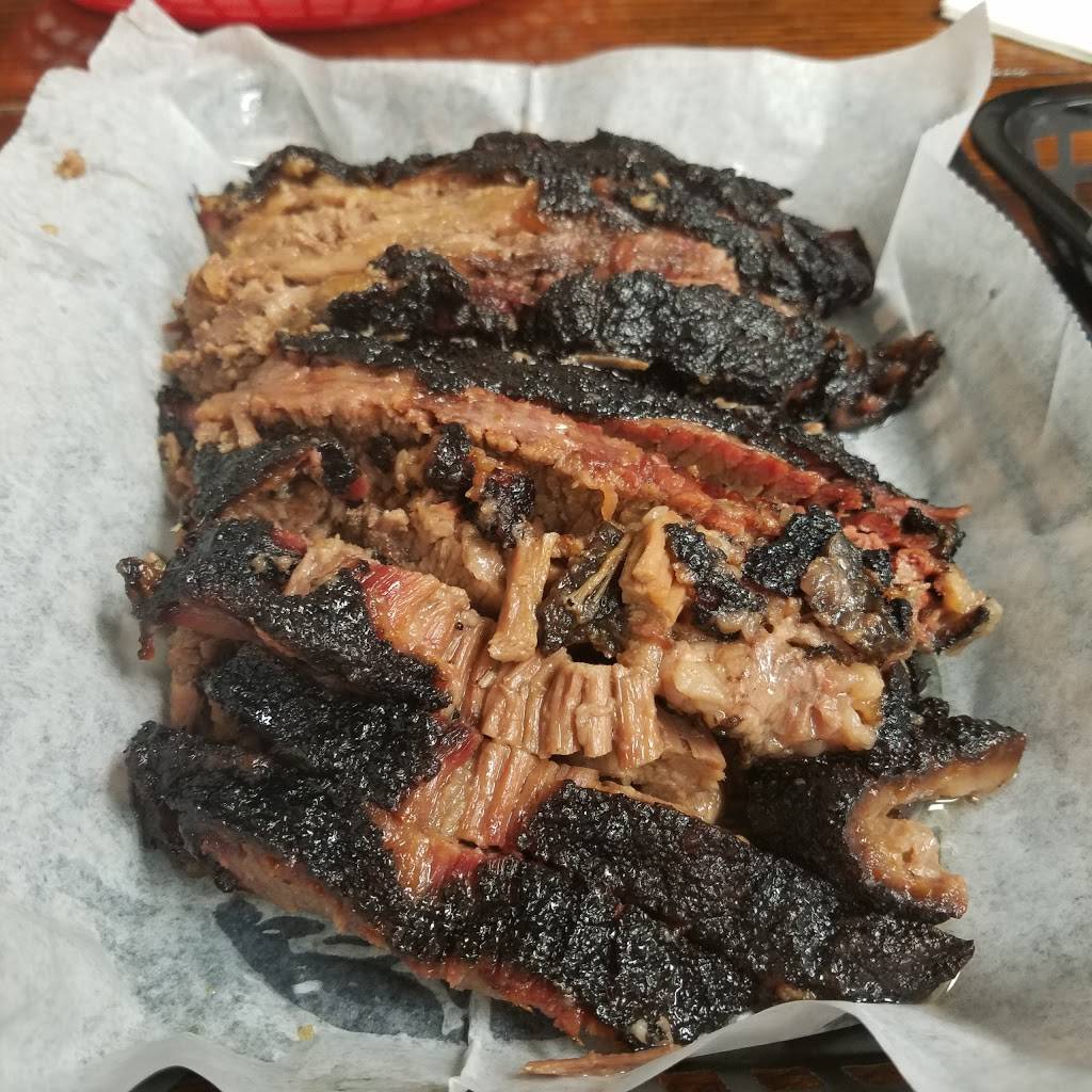 Woodpeckers Backyard BBQ | restaurant | 4930 FL-16A, St. Augustine, FL 32092, USA | 9045315670 OR +1 904-531-5670