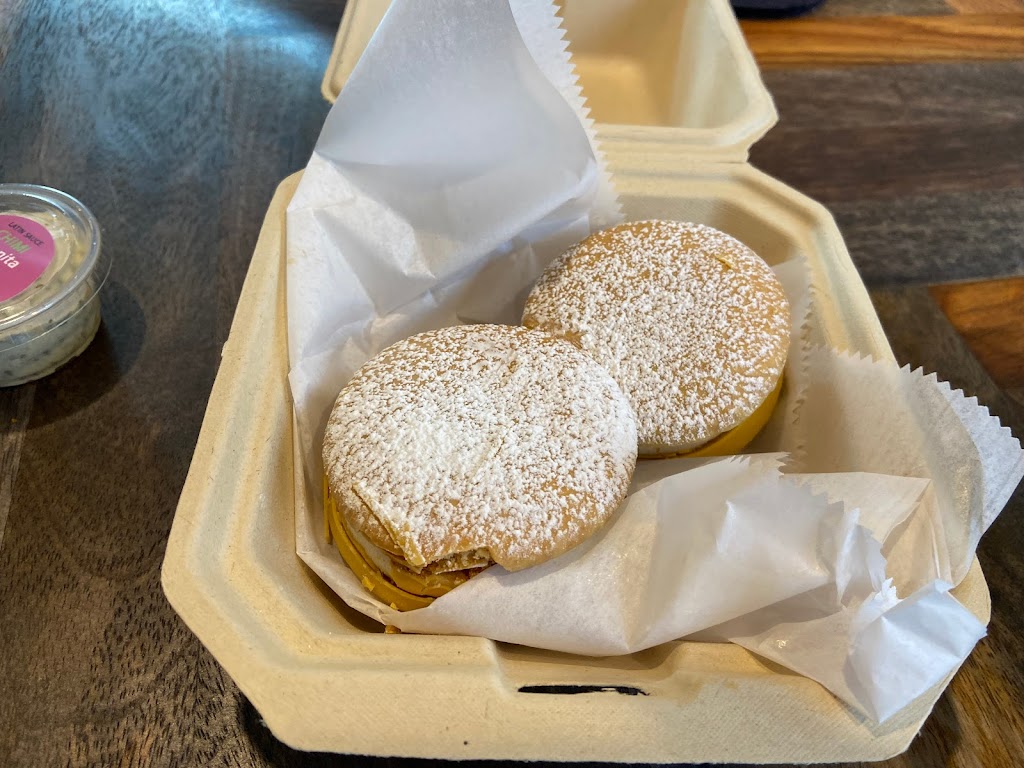 Wow Choripan | restaurant | 27586 Sierra Hwy, Santa Clarita, CA 91351, USA | 6613608436 OR +1 661-360-8436