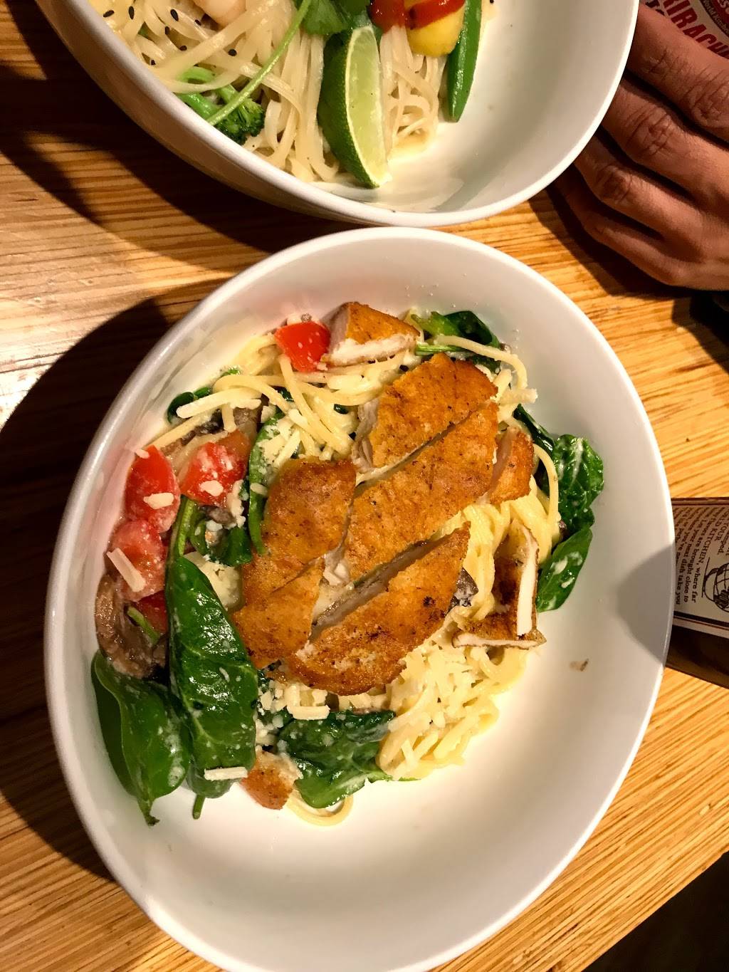 Noodles and Company | restaurant | 10296 Main St, Fairfax, VA 22030, USA | 7032184400 OR +1 703-218-4400