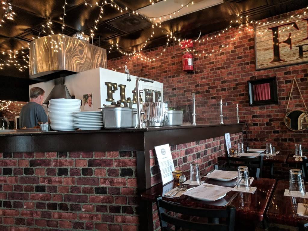 Flame Pizzeria | restaurant | 19309 Vanowen St, Reseda, CA 91335, USA | 8185783888 OR +1 818-578-3888