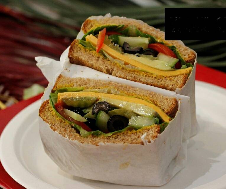 Café Connection - Caribbean | meal takeaway | 1007 L St, Sacramento, CA 95814, USA | 9164478855 OR +1 916-447-8855