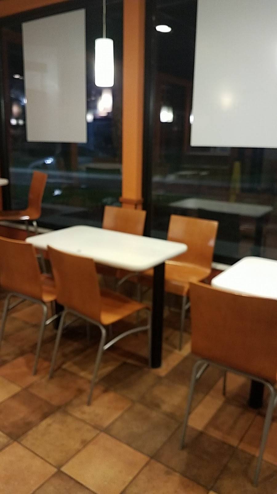 Taco Bell | meal takeaway | 575 E Eads Pkwy, Greendale, IN 47025, USA | 8125371960 OR +1 812-537-1960