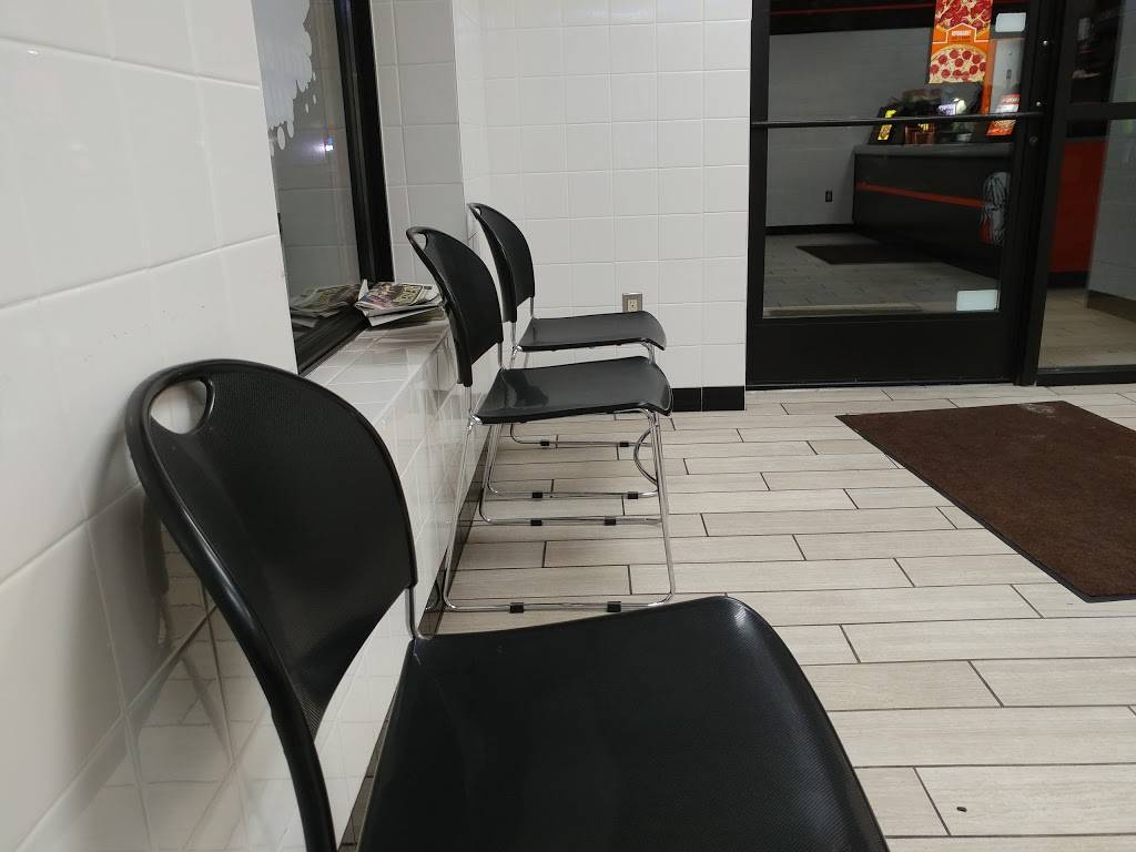 Little Caesars Pizza | meal takeaway | 3720 Bay Rd, Saginaw, MI 48603, USA | 9897903546 OR +1 989-790-3546