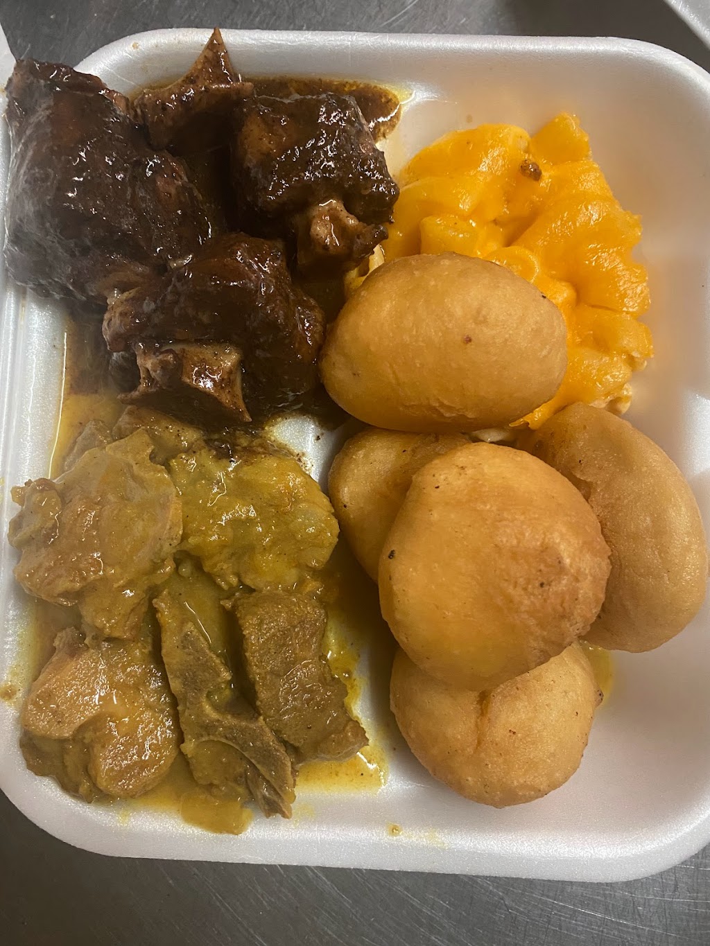 JamaicaTaste | restaurant | 2002 Mills B Ln Blvd, Savannah, GA 31405, USA | 9128568199 OR +1 912-856-8199