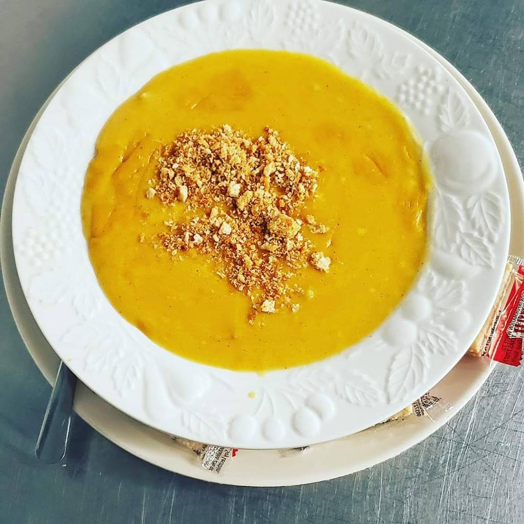 Marketplace cafe & bakery | restaurant | 111 W 5th St, Crossville, TN 38555, USA | 9317871577 OR +1 931-787-1577