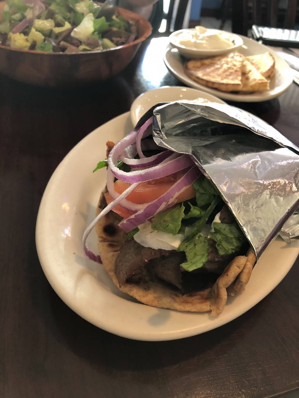 Greek Town Gyros | restaurant | 65 Park Ave, Rutherford, NJ 07070, USA | 2016720045 OR +1 201-672-0045