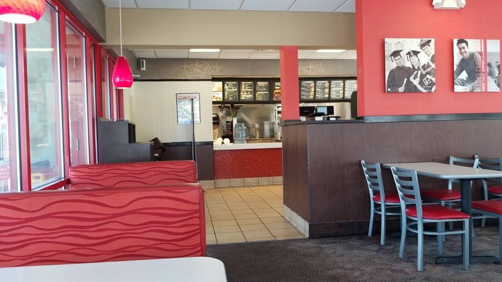 Arbys | restaurant | 7755 Crestwood Blvd, Birmingham, AL 35210, USA | 2055955482 OR +1 205-595-5482