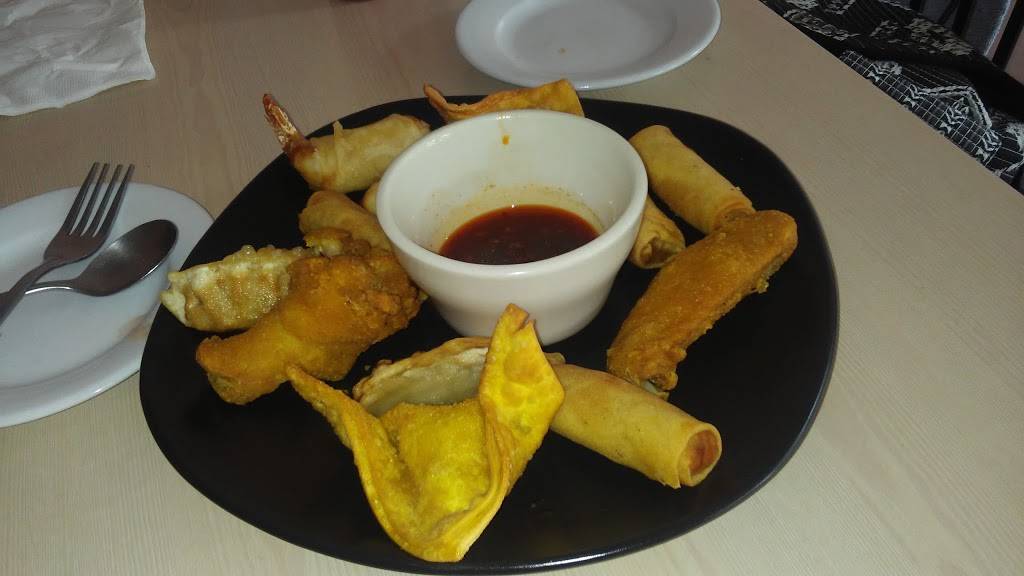 China Star | restaurant | 7164 University Ave, Windsor Heights, IA 50324, USA | 5152792456 OR +1 515-279-2456