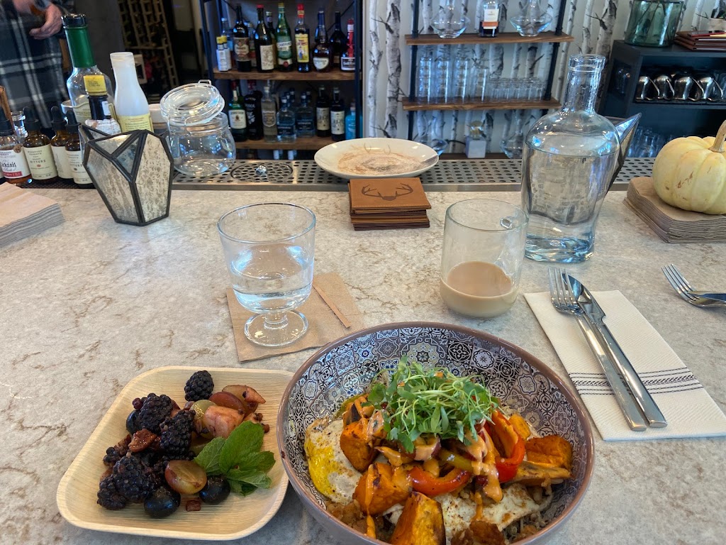 Roam | restaurant | 139 Broadway St, entrance on, E 2nd St Unit E, Eagle, CO 81631, USA | 9703284696 OR +1 970-328-4696