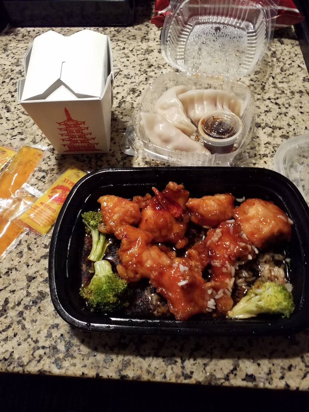 Curry Bird | restaurant | 4604 Woodland Ave, Philadelphia, PA 19143, USA | 2672924294 OR +1 267-292-4294