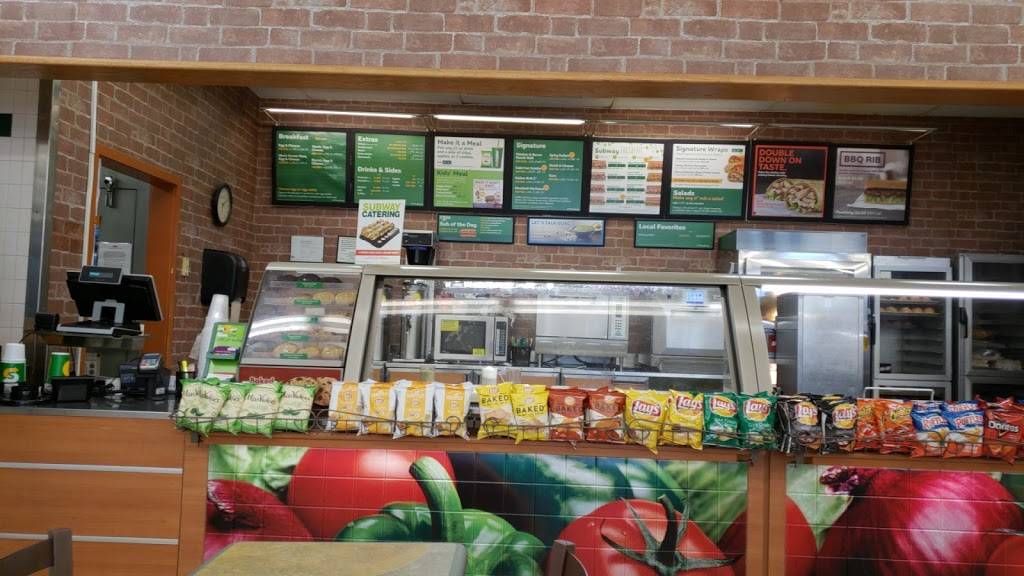 Subway Restaurants | restaurant | 4934 Raleigh Rd Parkway W, Kangaroo, Wilson, NC 27896, USA | 2522067187 OR +1 252-206-7187