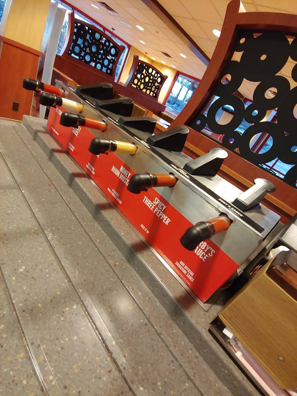 Arbys | meal takeaway | 4300 S 27th St, Lincoln, NE 68502, USA | 4024230506 OR +1 402-423-0506