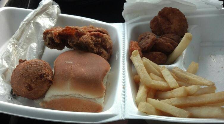 Maryland Fried Chicken | restaurant | 939 N Kings Hwy, Myrtle Beach, SC 29577, USA | 8434484018 OR +1 843-448-4018