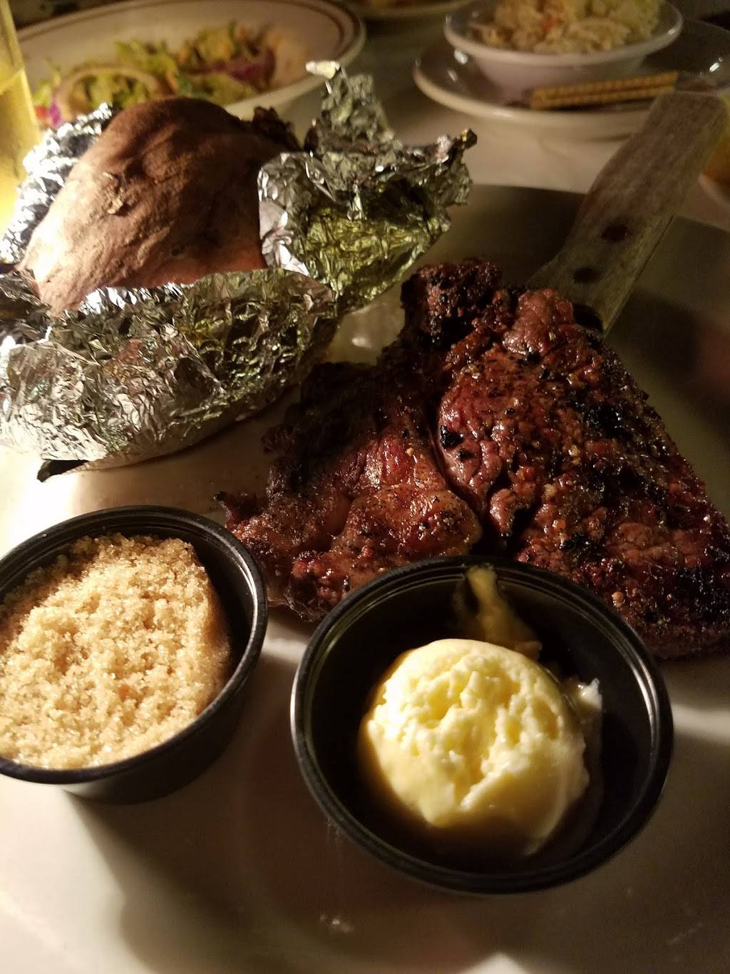 Chandlers | restaurant | 212 Market St, Maysville, KY 41056, USA | 6065646385 OR +1 606-564-6385