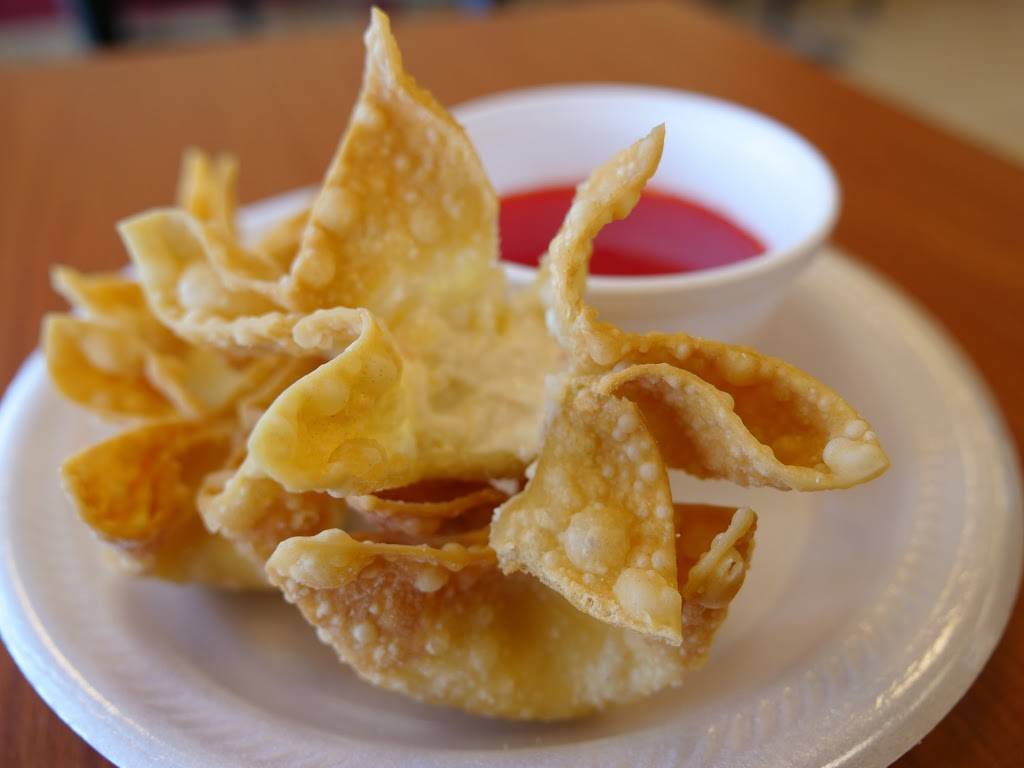 China Wok | restaurant | 12005 W Center Rd, Omaha, NE 68144, USA | 4029169966 OR +1 402-916-9966