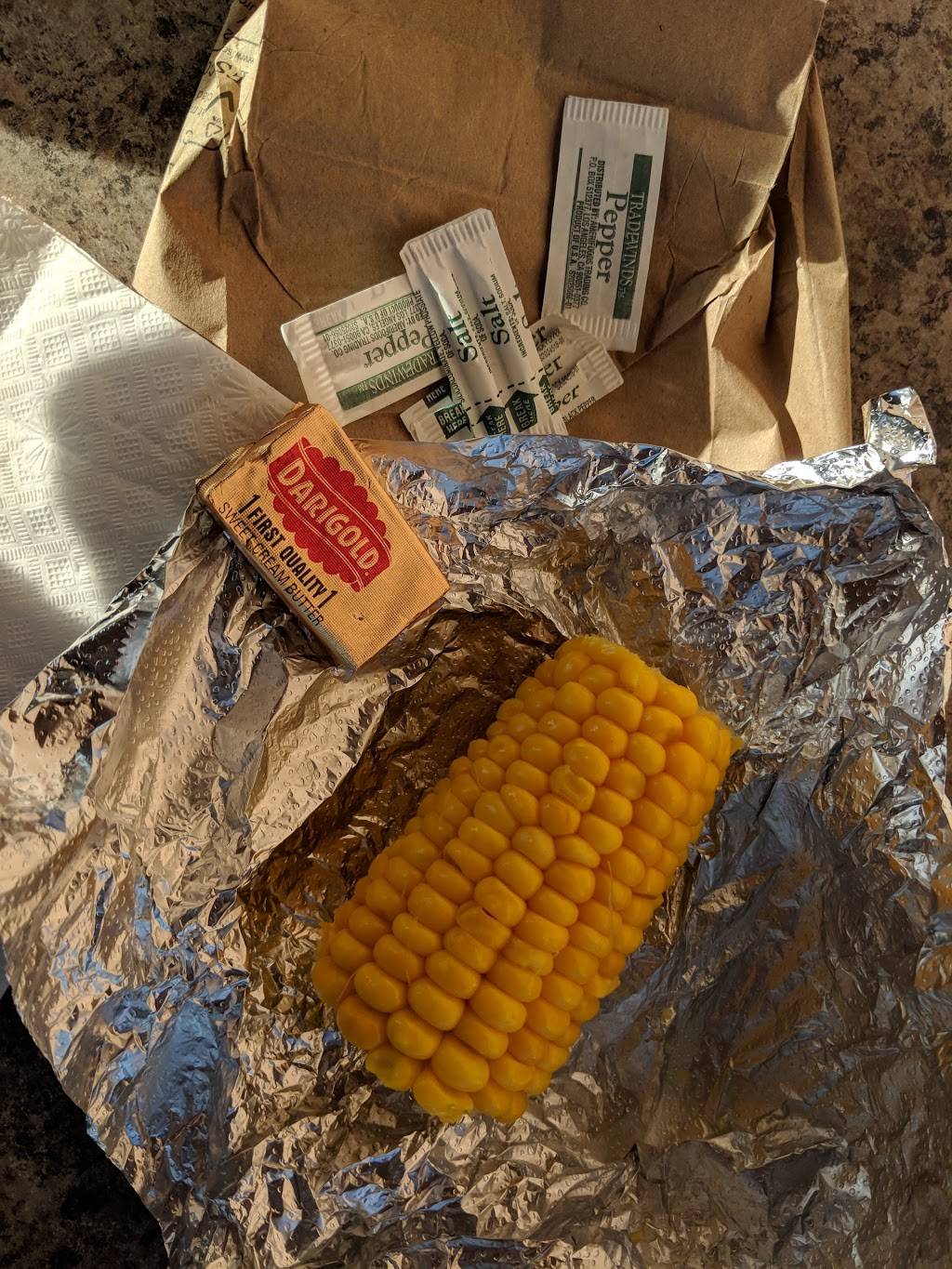 Phillips Bar-B-Que | restaurant | 2619 Crenshaw Blvd, Los Angeles, CA 90016, USA | 3237314772 OR +1 323-731-4772