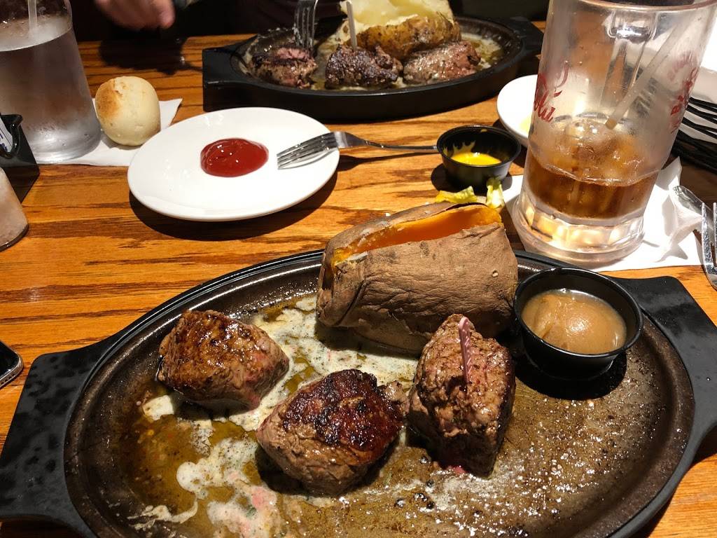 Black Angus Steakhouse | restaurant | 6231 International Dr, Orlando, FL 32819, USA | 4073543333 OR +1 407-354-3333