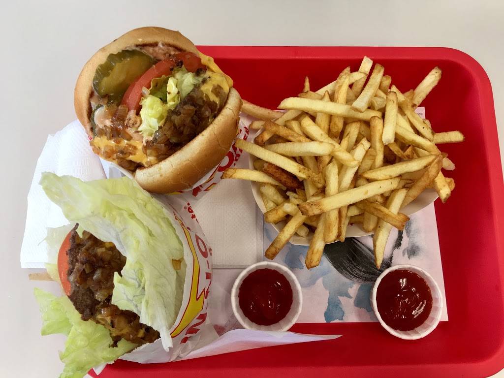 In-N-Out Burger | restaurant | 24001 Avenida De La Carlota, Laguna Hills, CA 92653, USA | 8007861000 OR +1 800-786-1000
