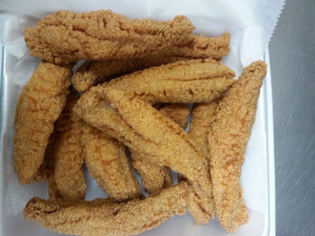 Bosco Fish & seafood & chicken | restaurant | 16227 Livernois, Detroit, MI 48221, USA | 3138638675 OR +1 313-863-8675