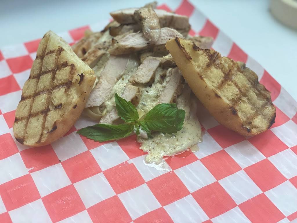 Tanks Pit Stop | restaurant | 5935 E 1015 N, De Motte, IN 46310, USA | 2192510168 OR +1 219-251-0168