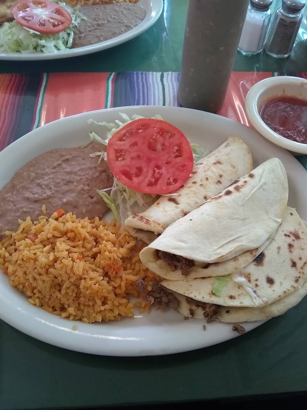 Taqueria Los Dos Laredo | restaurant | 1264 Austin Hwy, San Antonio, TX 78209, USA | 2108223110 OR +1 210-822-3110