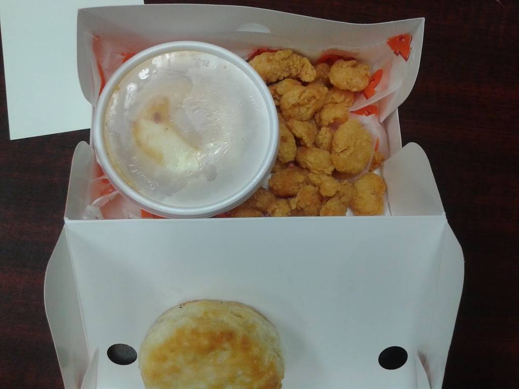 Popeyes Louisiana Kitchen | restaurant | 409 E Marshall Ave, Longview, TX 75601, USA | 9037580938 OR +1 903-758-0938