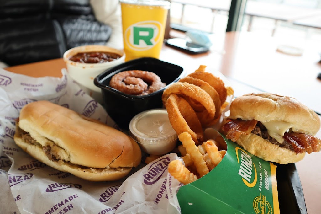 Runza Restaurant | restaurant | 6913 N 145th St, Bennington, NE 68007, USA | 5318674319 OR +1 531-867-4319