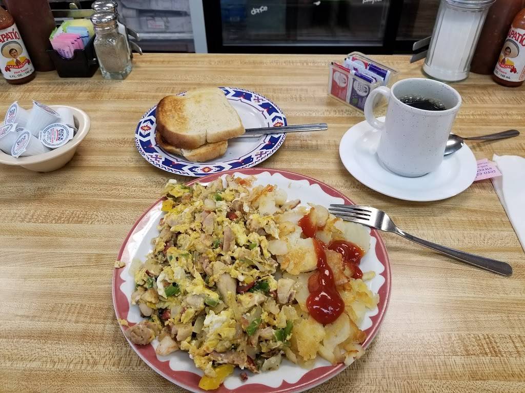 Howards Cafe | cafe | 1051 S Alvarado St, Los Angeles, CA 90006, USA | 2133857991 OR +1 213-385-7991