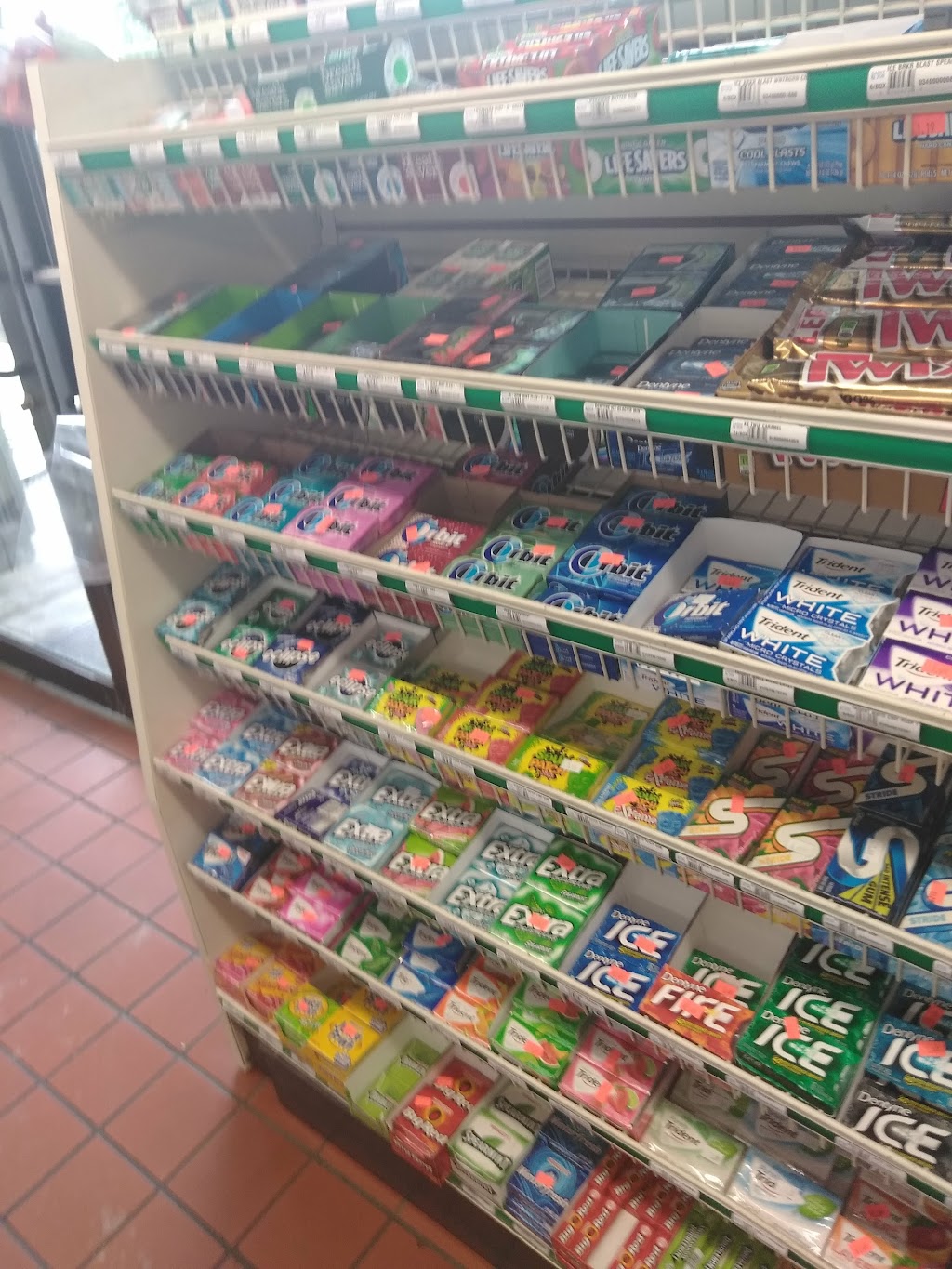 Fast Stop & Champs Chicken | restaurant | 945 S 55th St, Kansas City, KS 66106, USA | 9132875990 OR +1 913-287-5990