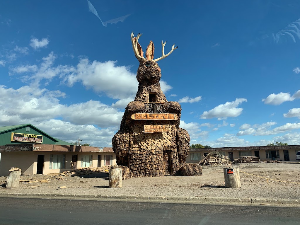 Red Rock | restaurant | 506 Glenn St, Wall, SD 57790, USA | 6052792388 OR +1 605-279-2388