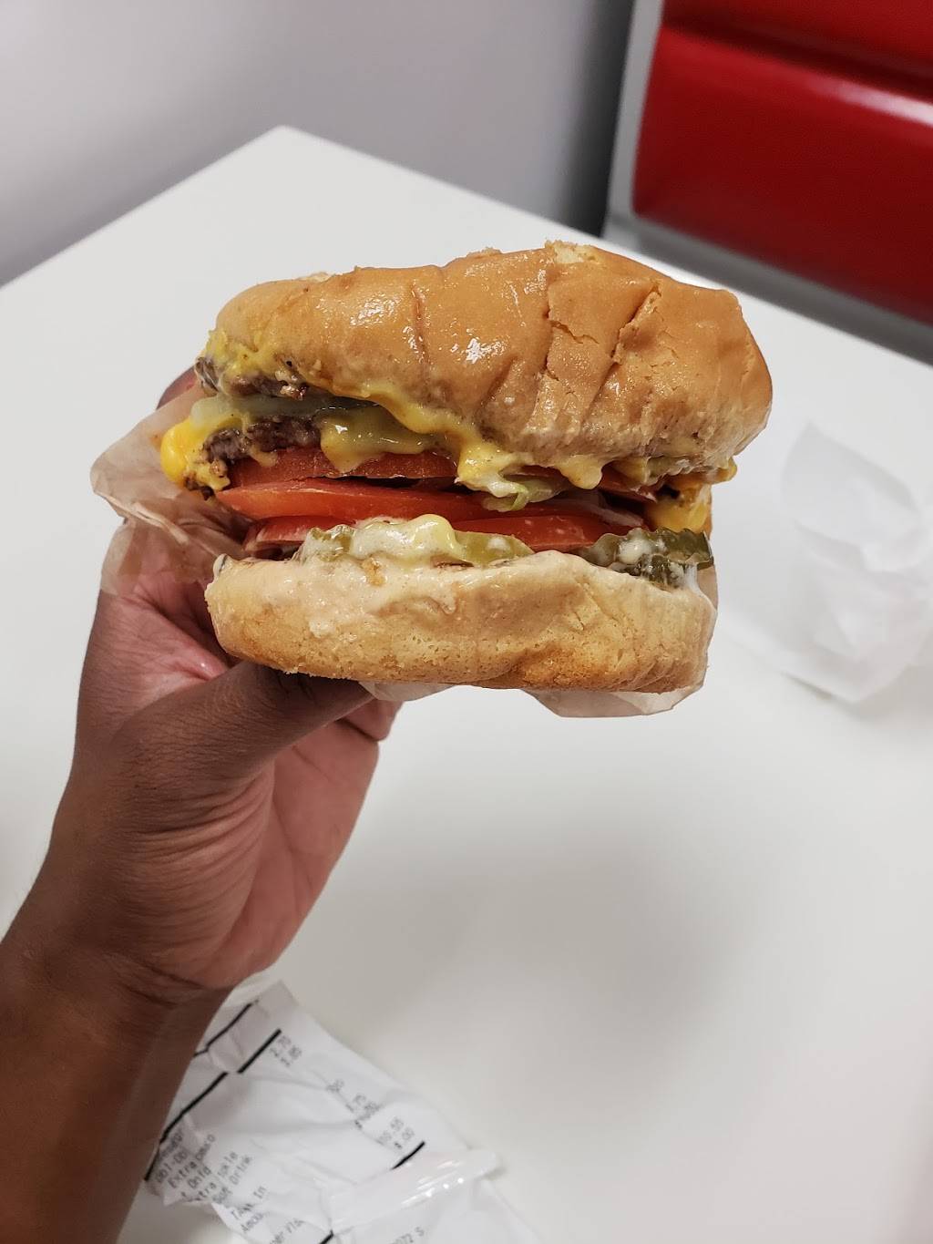 In-N-Out Burger | restaurant | 2765 E Craig Rd, North Las Vegas, NV 89030, USA | 8007861000 OR +1 800-786-1000