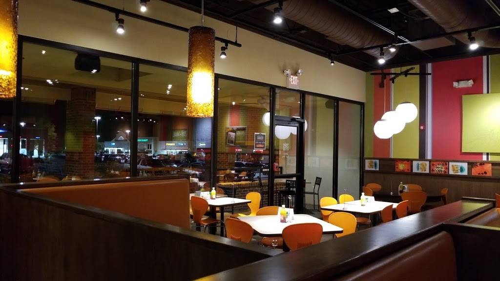 Zoës Kitchen | restaurant | 4800 Whitesburg Dr Ste 42, Huntsville, AL 35802, USA | 2568830632 OR +1 256-883-0632