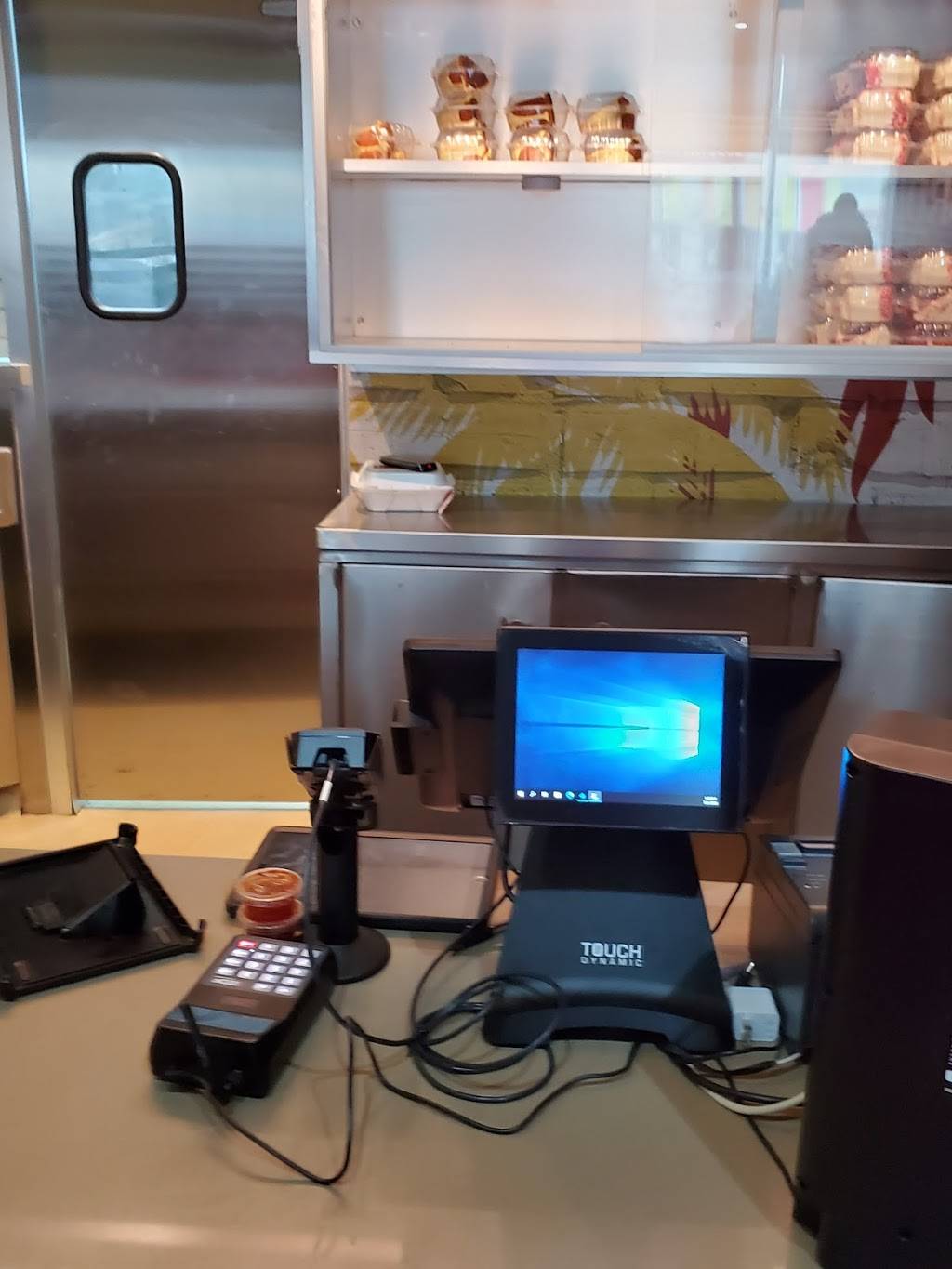 The Licking Orlando | restaurant | 4706 Millenia Plaza Way, Orlando, FL 32839, USA | 4072334794 OR +1 407-233-4794