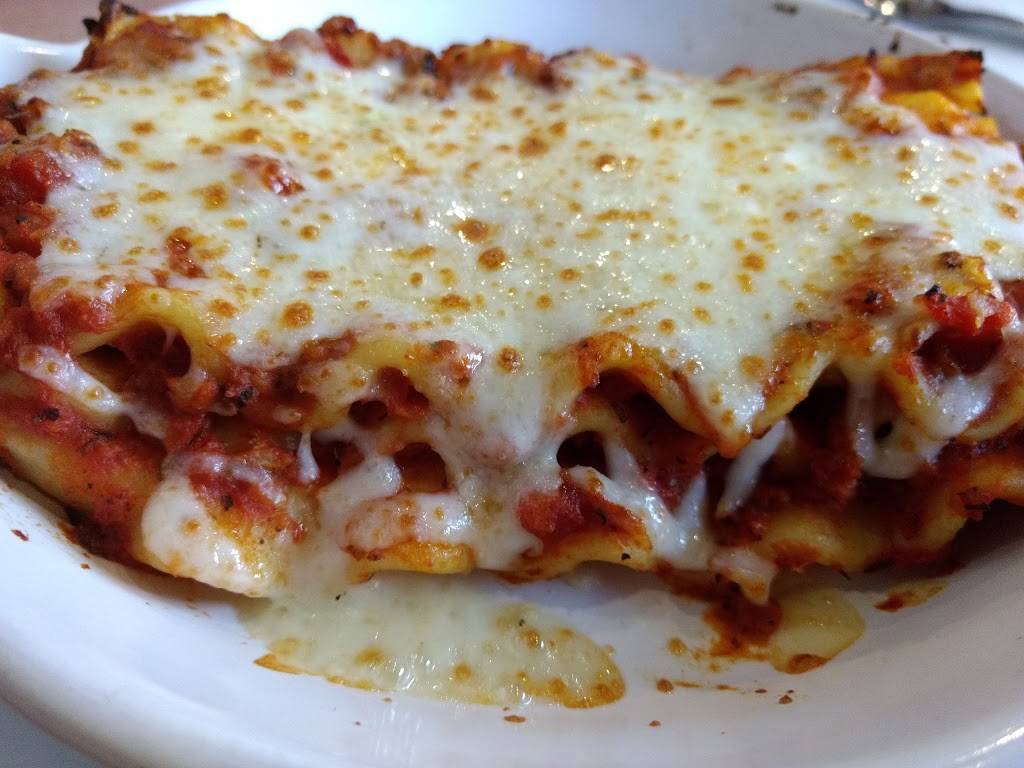 Fazolis | restaurant | 13015 Peyton Dr, Chino Hills, CA 91709, USA | 9093642444 OR +1 909-364-2444