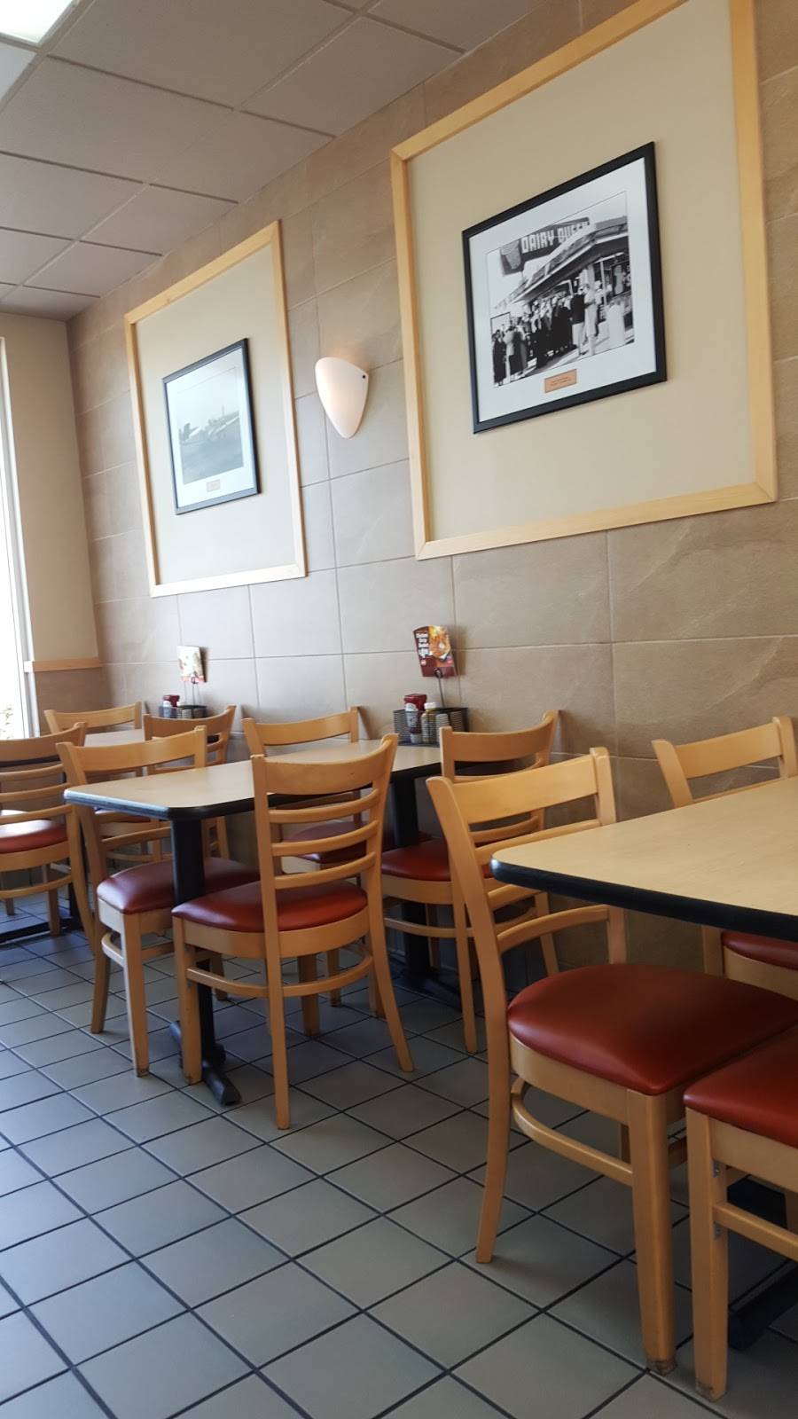 Dairy Queen Grill & Chill | restaurant | 9200 Little Rd, New Port Richey, FL 34654, USA | 7276972919 OR +1 727-697-2919