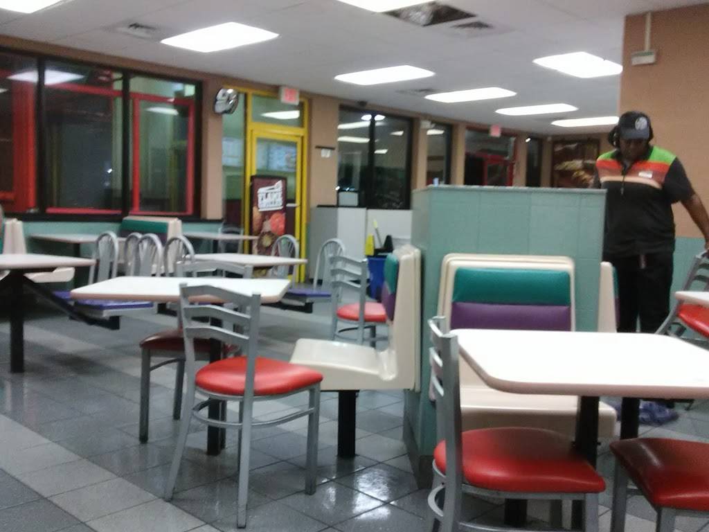 Burger King | restaurant | 2319 N Federal Hwy, Hollywood, FL 33020, USA | 9546632723 OR +1 954-663-2723