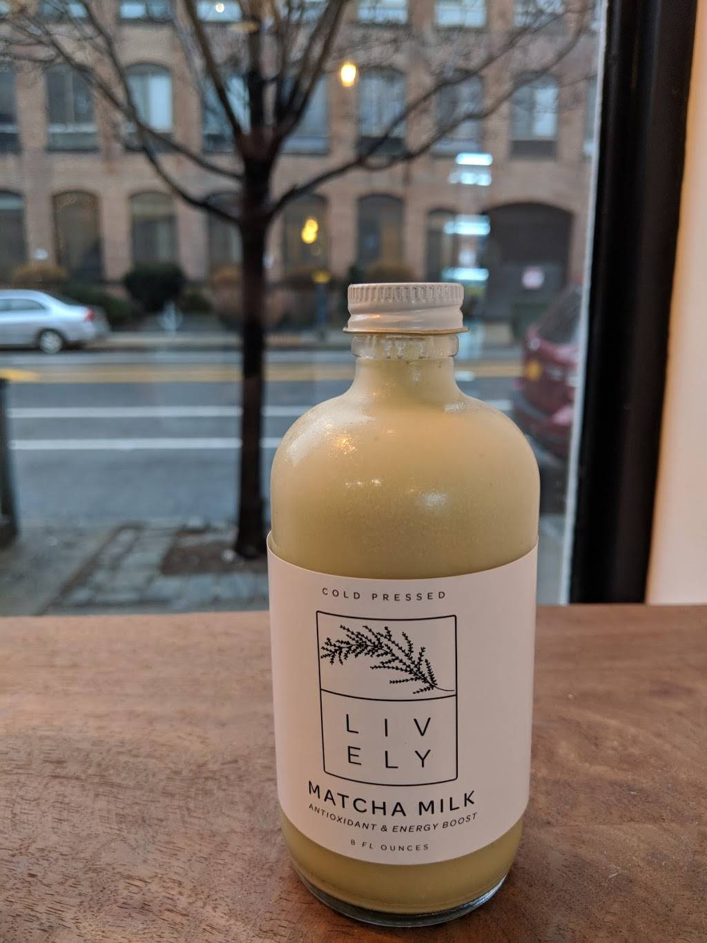 Lively Brooklyn | restaurant | 396 7th Ave, Brooklyn, NY 11215, USA | 9292823110 OR +1 929-282-3110