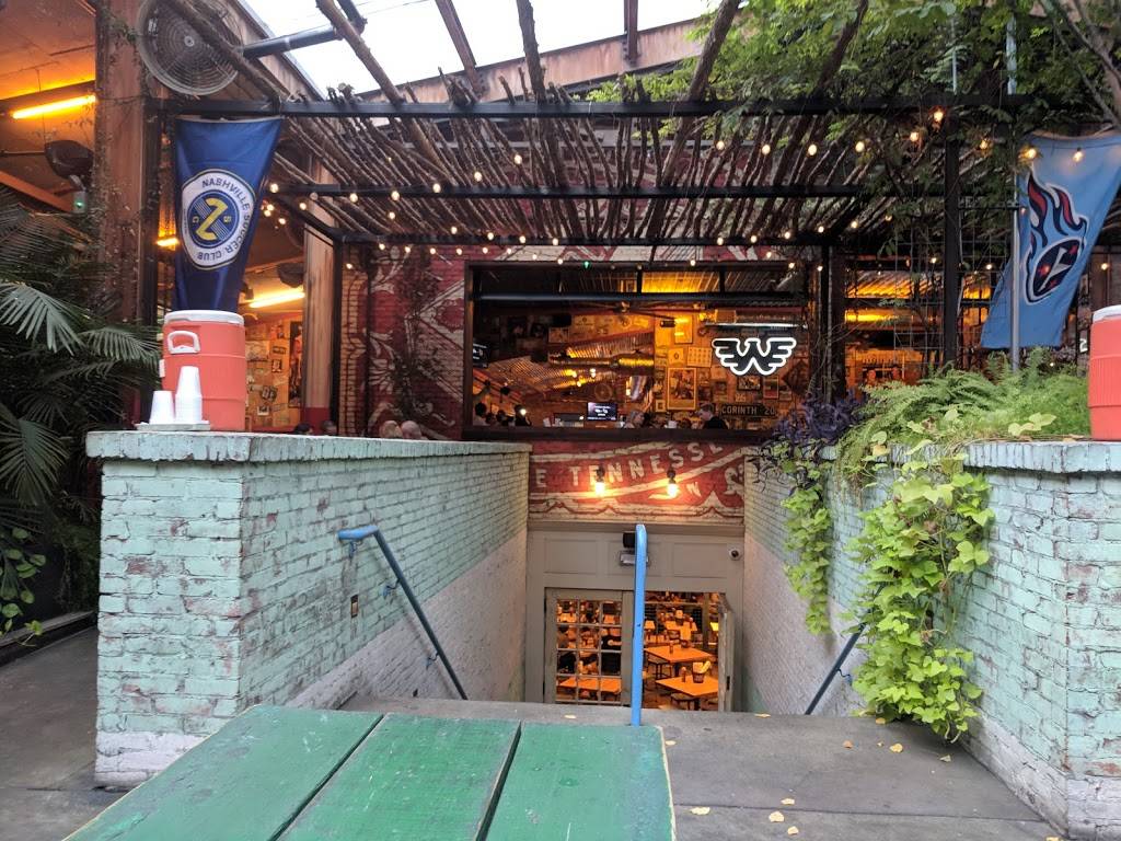 Martins Bar-B-Que Joint | restaurant | 410 4th Ave S, Nashville, TN 37201, USA | 6152880880 OR +1 615-288-0880