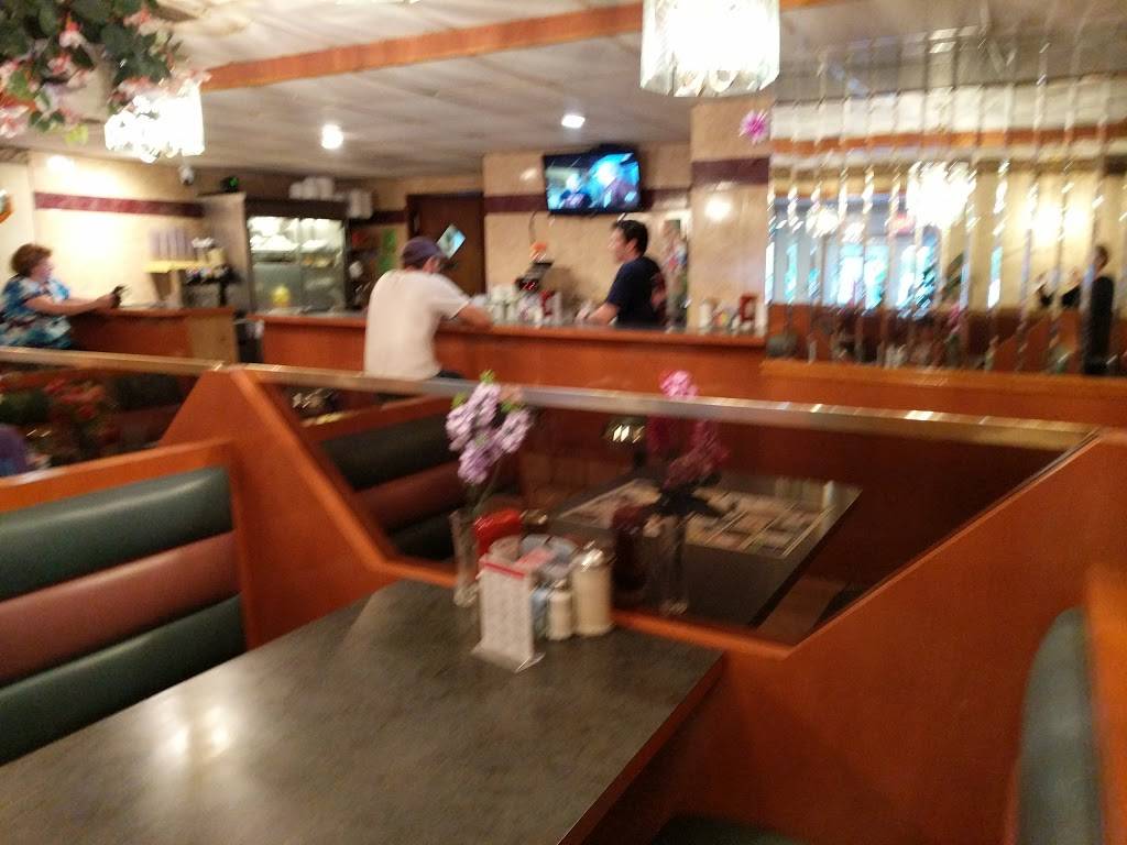 Turn In Restaurant | restaurant | 162 N Walnut St, Bath, PA 18014, USA | 6108377282 OR +1 610-837-7282