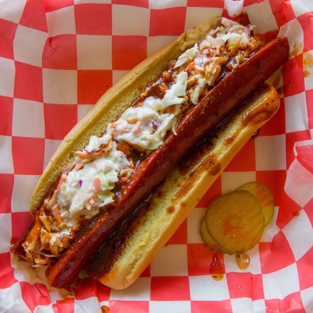 Big Daddys BBQ | restaurant | 1205 N Garth Ave, Columbia, MO 65203, USA | 5738752227 OR +1 573-875-2227