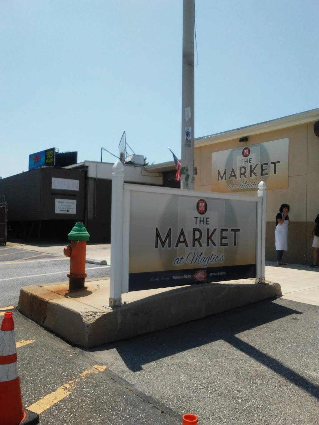 Maglio Sausage Co | restaurant | 3632 S 3rd St, Philadelphia, PA 19148, USA | 2154653902 OR +1 215-465-3902