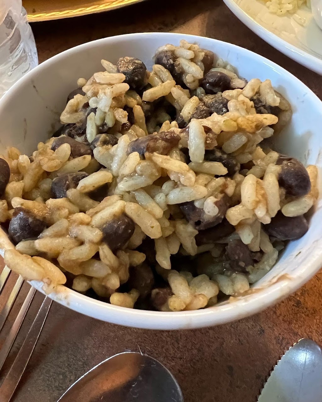 Cuba 1918 | restaurant | 2809 W Southcross Blvd, San Antonio, TX 78211, USA | 2102369925 OR +1 210-236-9925