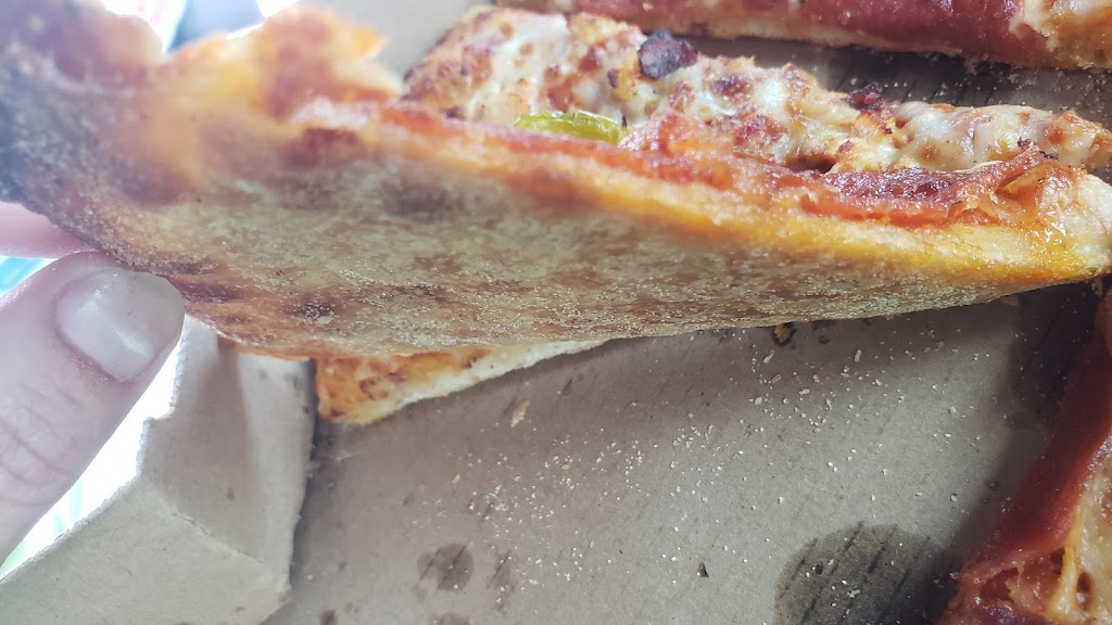 Dominos Pizza | meal delivery | 1495 US-97, Madras, OR 97741, USA | 5415461555 OR +1 541-546-1555