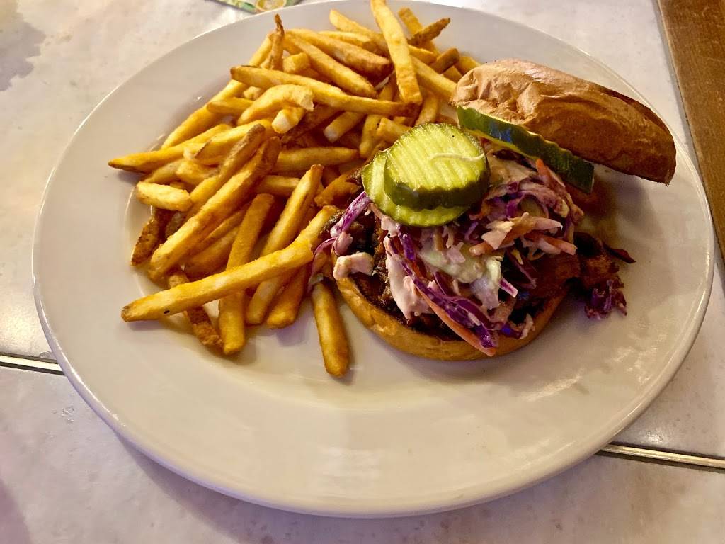 Trifecta Tavern | restaurant | 2600 Via De La Valle, Del Mar, CA 92014, USA | 8584369800 OR +1 858-436-9800